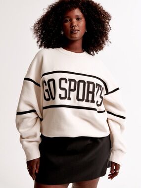 Abercrombie & Fitch "Go Sports" Sunday Crew